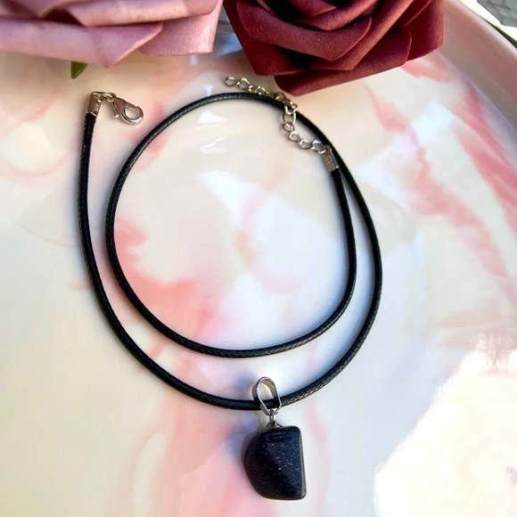 Natural Stone Pendant Necklace - Picture 1 of 2